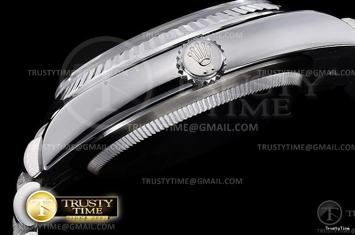 0423 Original RDD0224A – DayDate 36mm 743